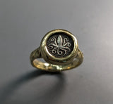 Ancient AR Litra, Octopus, 14kt Gold Ring
