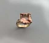 Morganite, 14kt Gold Ring