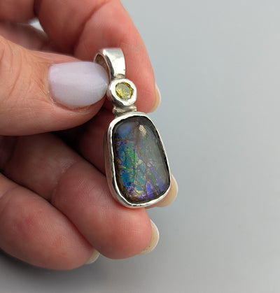 Small Ammolite Sterling Silver Pendant with Yellow Diamond
