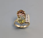 Bernd Munsteiner cut Bi-Color Tourmaline, 14/18kt gold ring with Diamonds