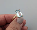 Aquamarine, 14kt Gold Ring