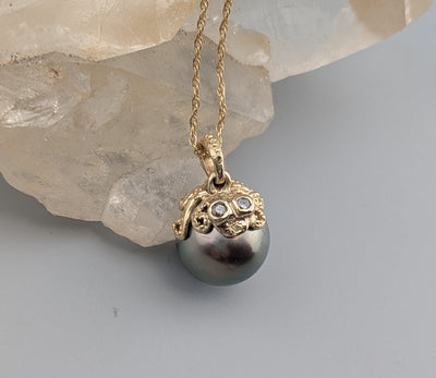 South Seas Pearl, 14kt Gold Octopus Pendant