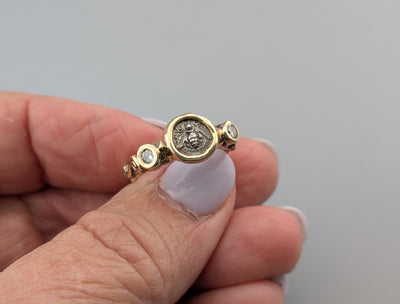 Tiny Ancient AR Tetartemorion, Bee, 14kt Gold Ring with Diamonds