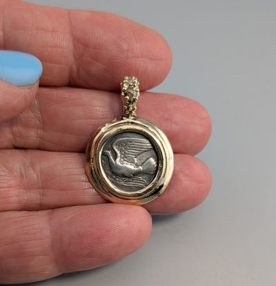 Ancient AR Triobol, Dove, 14kt Gold Pendant