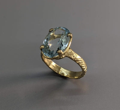 Aquamarine 14kt Gold Ring